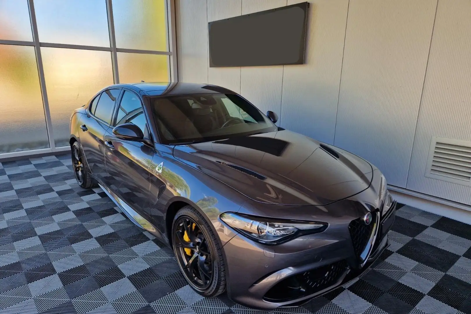 Alfa Romeo Giulia Giulia 2.9 V6 - 510 - BVA 2020  Quadrifoglio Šedá - 2