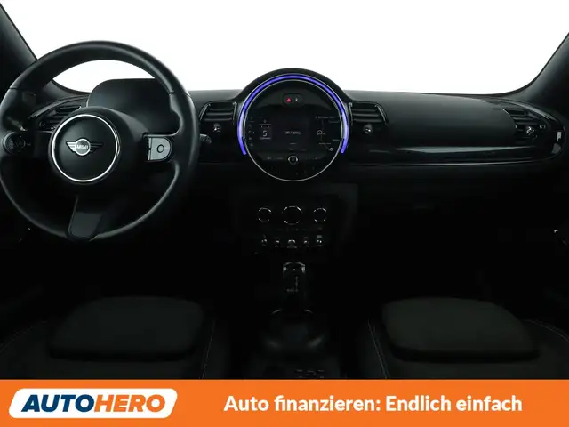 Mini Clubman view 12