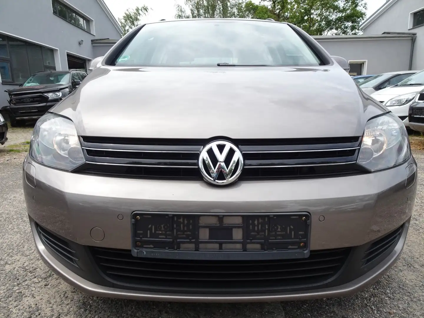 Volkswagen Golf Plus VI Comfortline 1.4, 90kW, PDC-SHZ-NAV Braun - 2