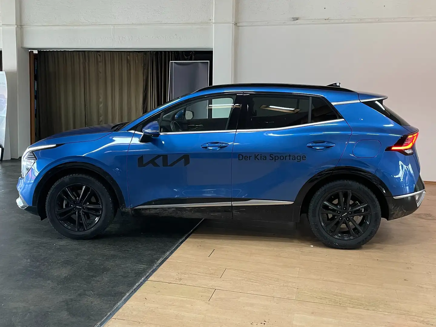 Kia Sportage 1,6 T-GDI  2WD Spirit, GD, Drive Wise Paket, DCT Blau - 2