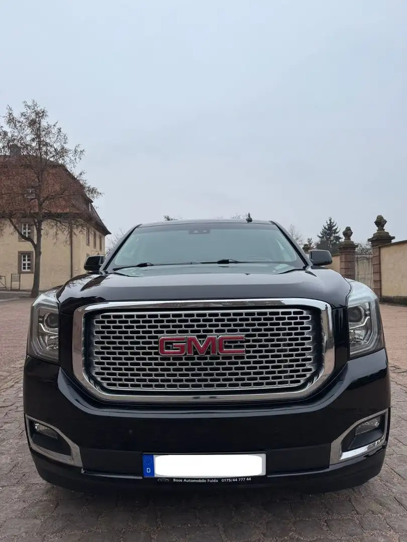 GMC Yukon 6.2 V8 DENALI XL LANG 7 Sitzer 19% Mrwst. Schwarz - 2