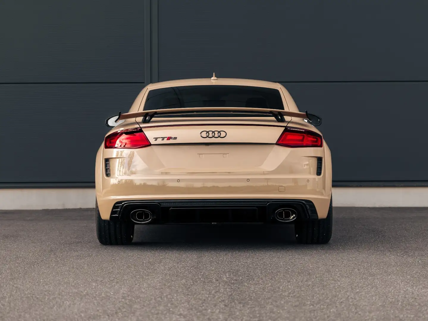 Audi TT RS Coupe quattro S tronic 69km Carbon Garantie Бежевий - 2