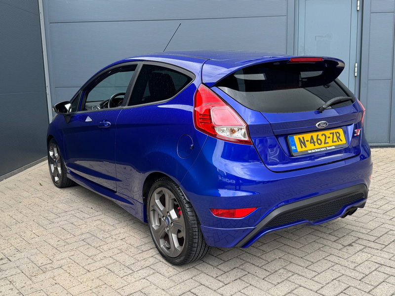 Ford Fiesta 1.6 ST2 / Nw Riem / Recaro / Led — photo 2