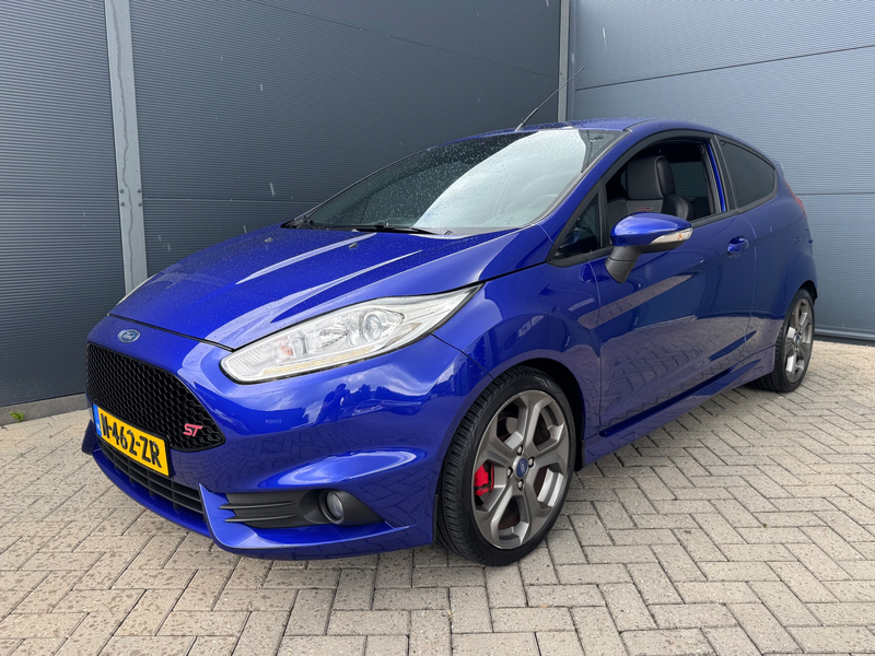 Ford Fiesta 1.6 ST2 / Nw Riem / Recaro / Led — photo 8