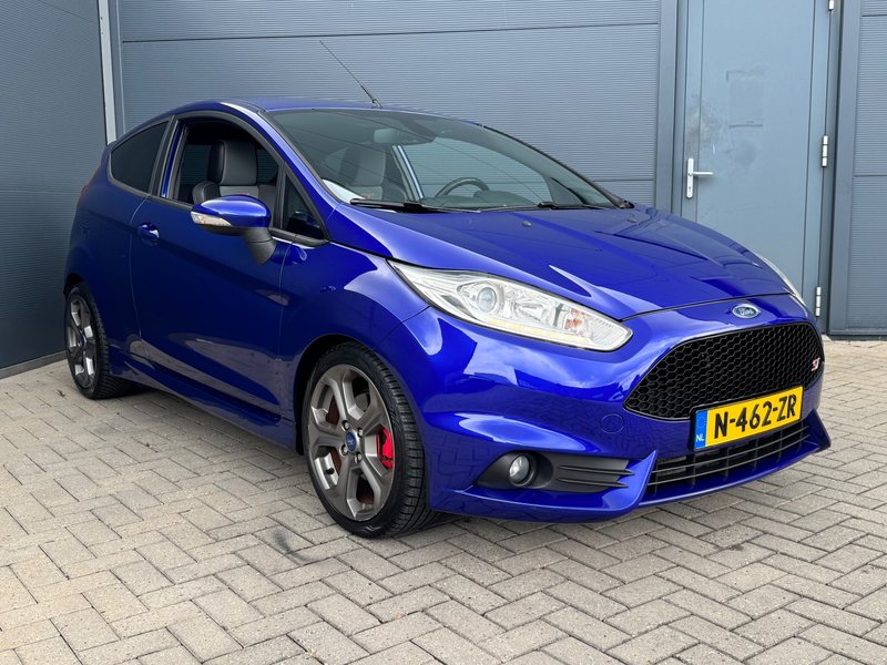 Ford Fiesta 1.6 ST2 / Nw Riem / Recaro / Led — photo 3