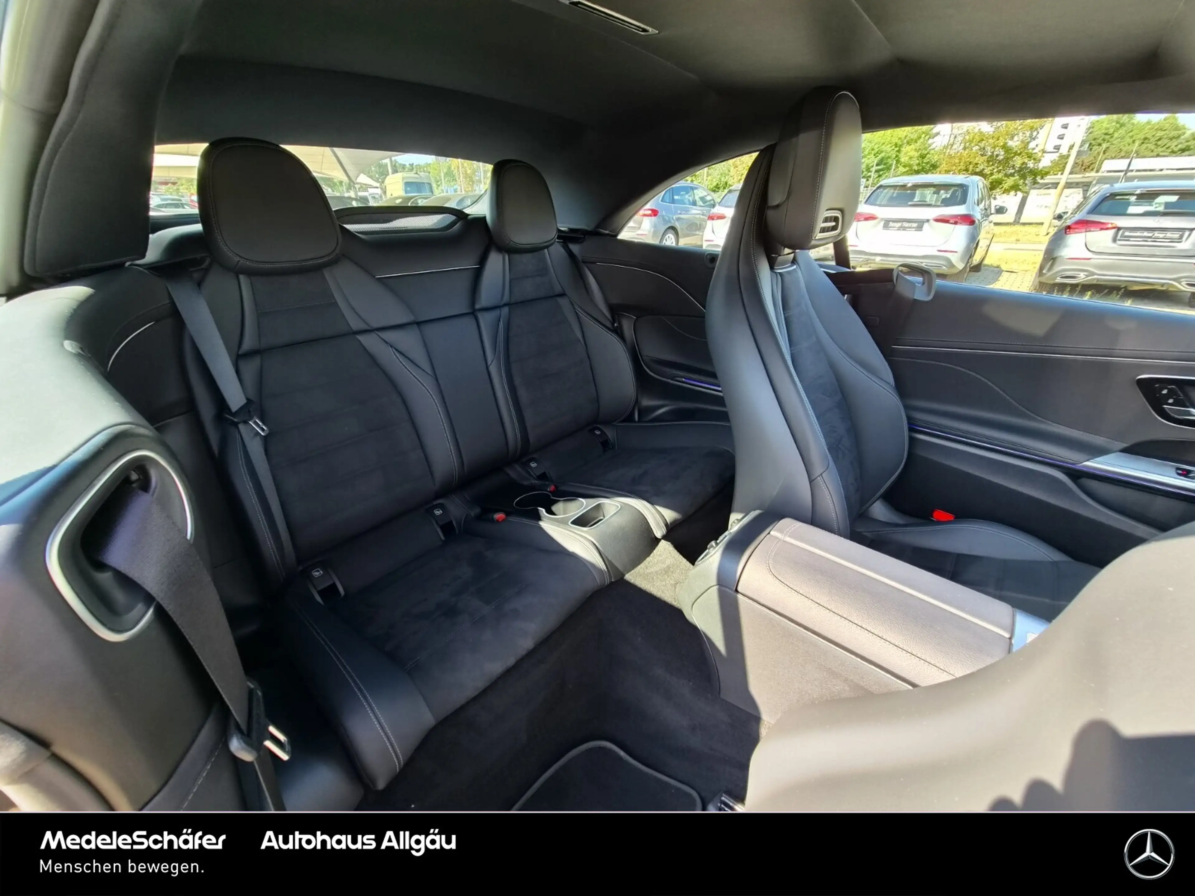 Mercedes-Benz CLE 200 CLE 200 AMG Advanced+ Memory Vorr.-Distronic LED — photo 12