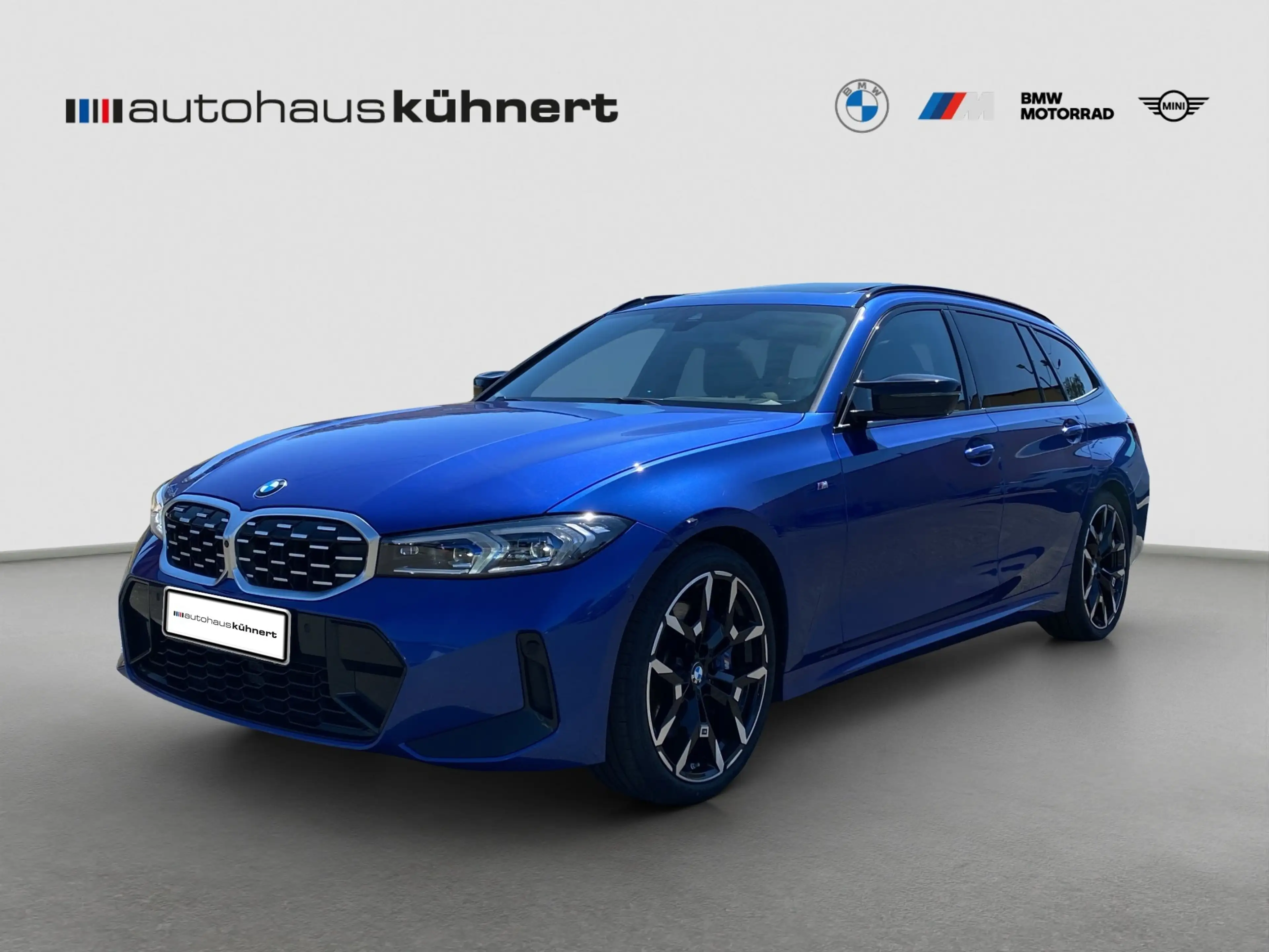 BMW M3 xDrive Touring //M-Sport PanoSD AHK 360° Hifi — photo 2