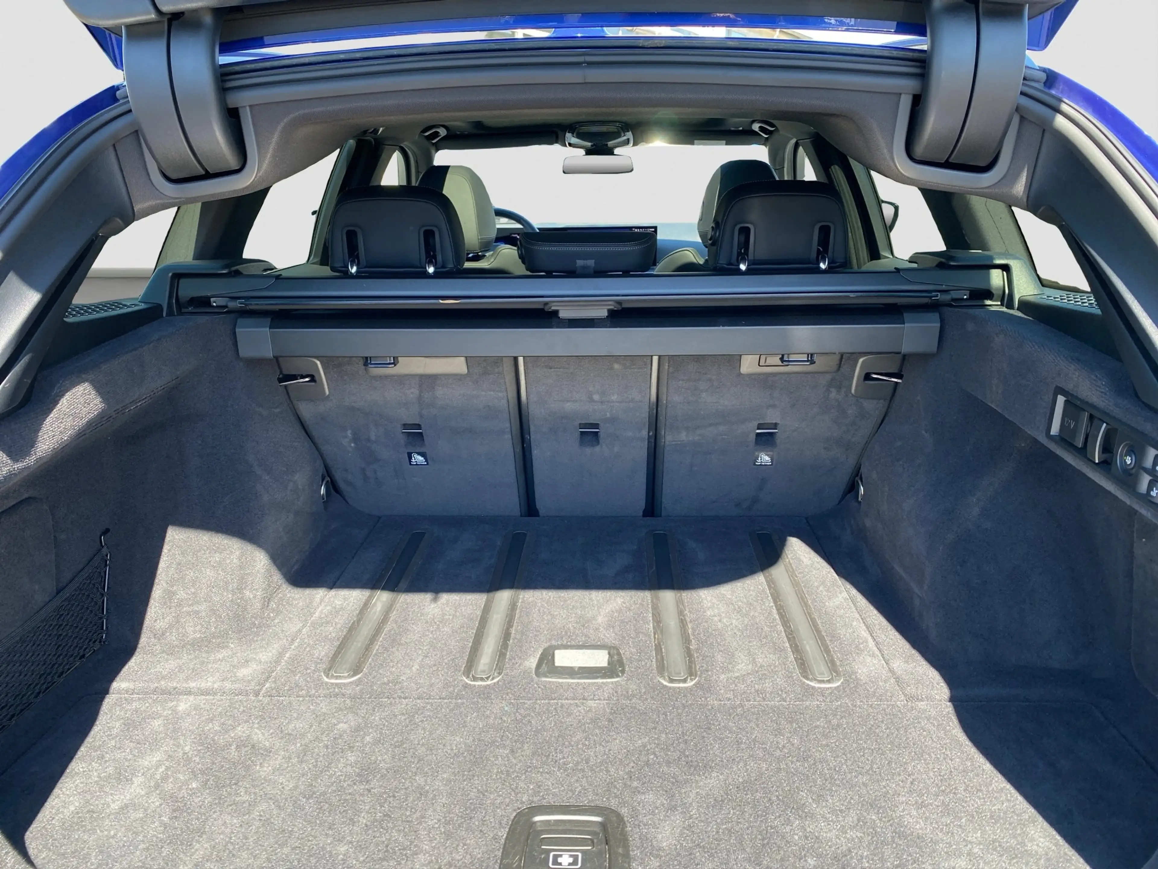 BMW M3 xDrive Touring //M-Sport PanoSD AHK 360° Hifi — photo 10