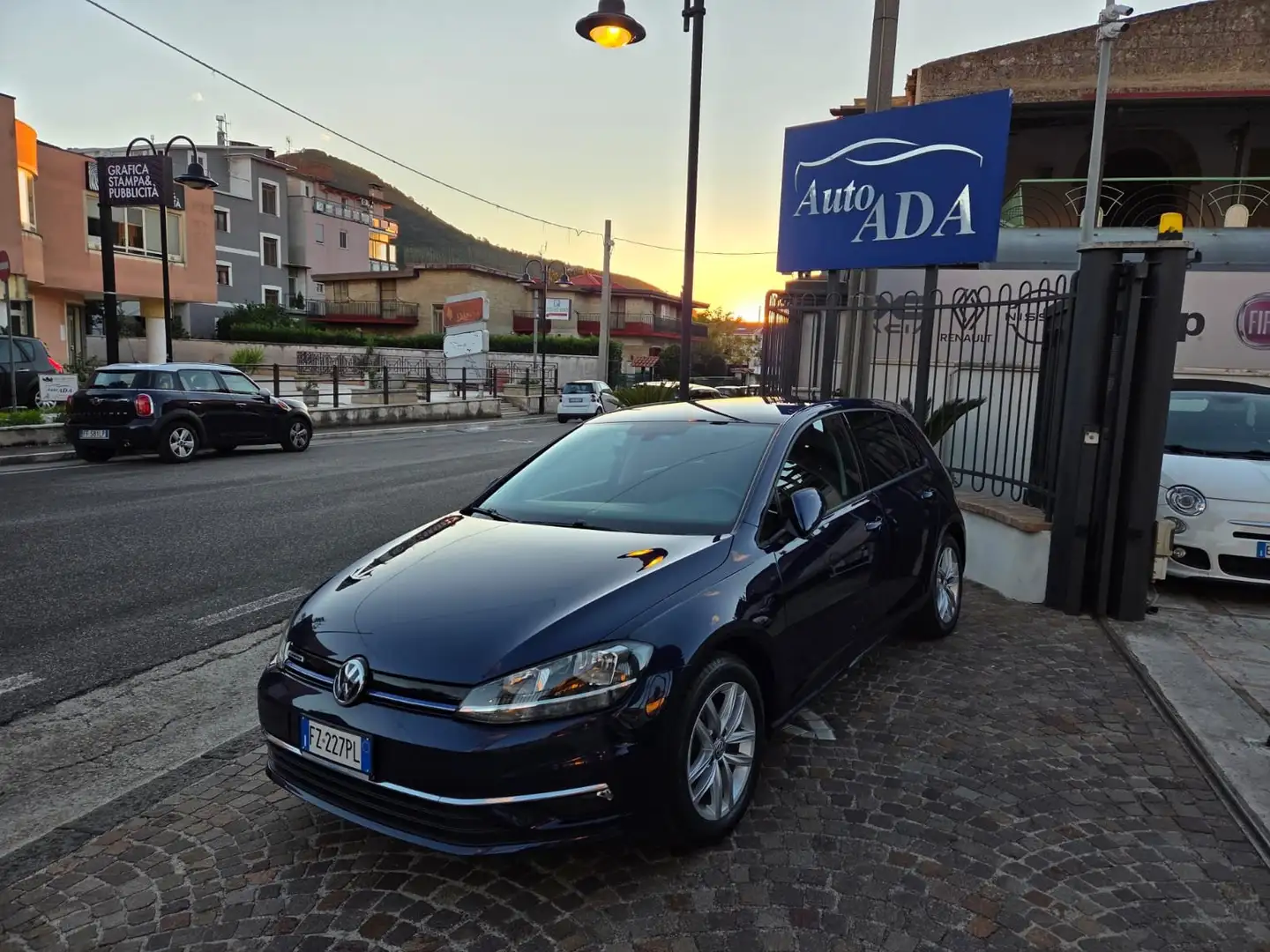 Volkswagen Golf Golf VII 2017 5p 5p 1.5 tgi Executive 130cv dsg Blu/Azzurro - 1
