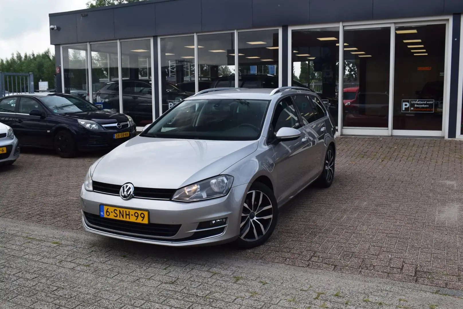 Volkswagen Golf Variant 1.4 TSI Highline BlueMotion NAP!! | NAVI | CLIMATE Grau - 2