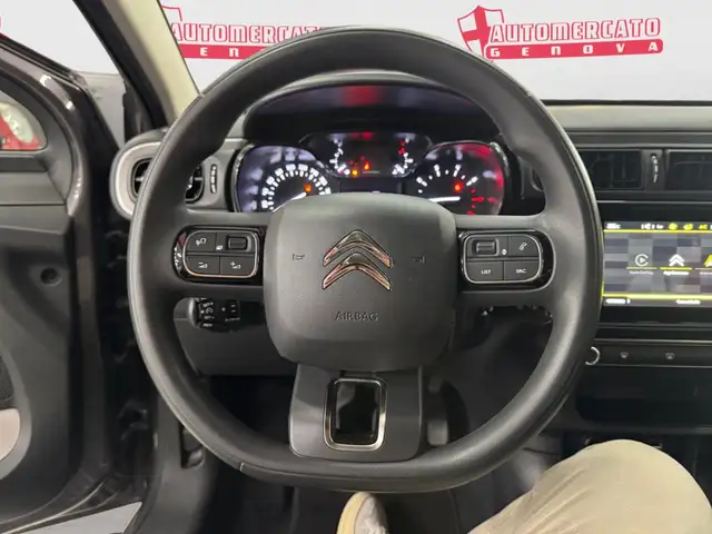 Citroen C3 view 11