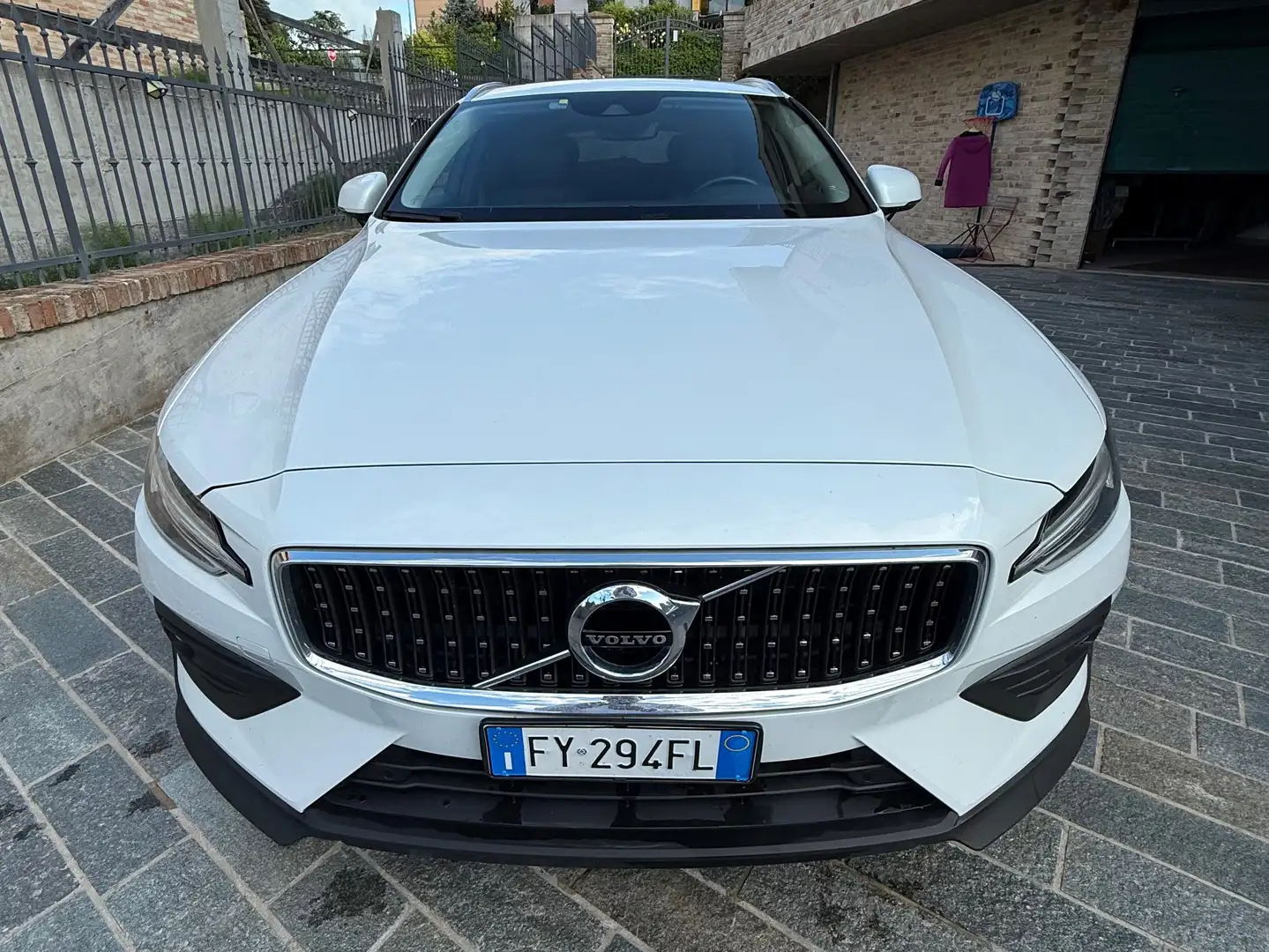 Volvo V60 Cross Country Polestar Pro awd geartronic my20 Bianco - 2