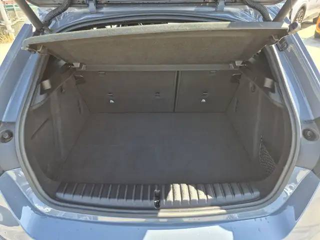 BMW 1 Series view 12