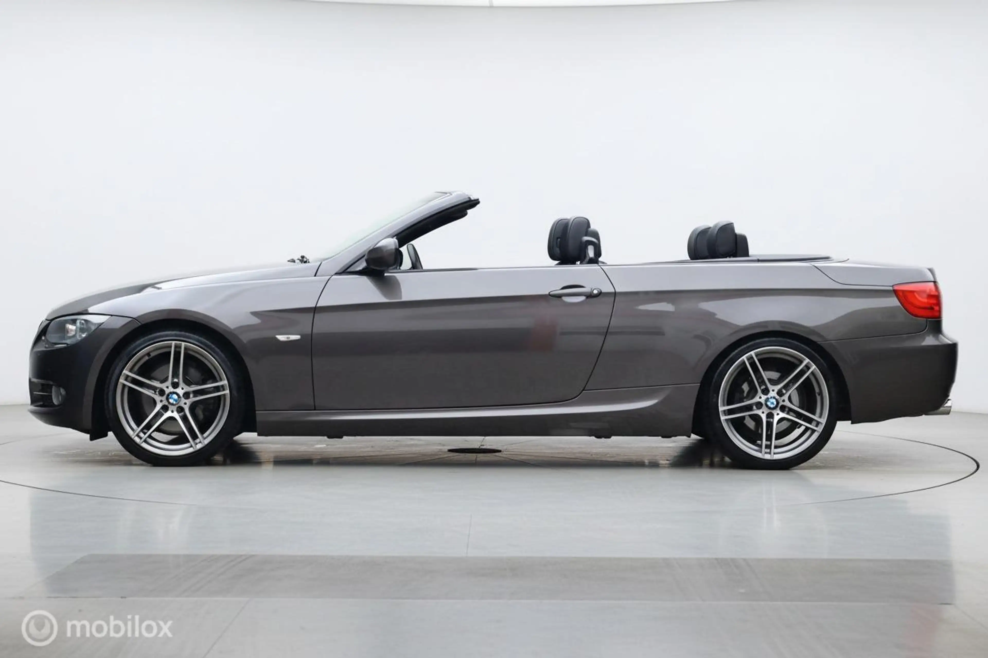 BMW 325 3-serie Cabrio 325i — photo 12