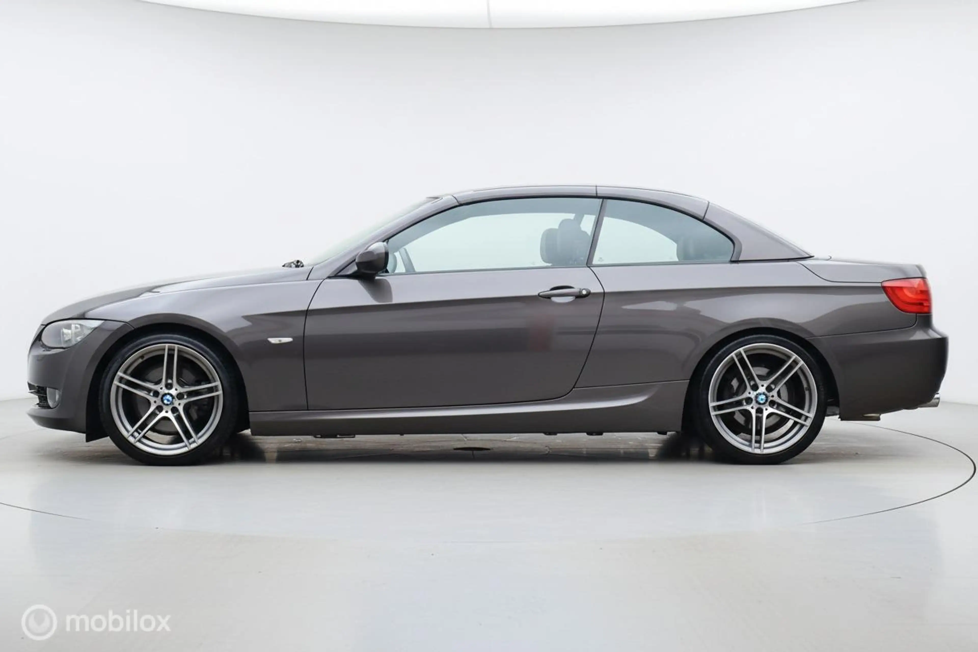 BMW 325 3-serie Cabrio 325i — photo 13
