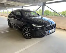 Audi Q8 Quattro SLINE GARANTIE*VIRTUAL*360°*KAM*PANO*LED*22“