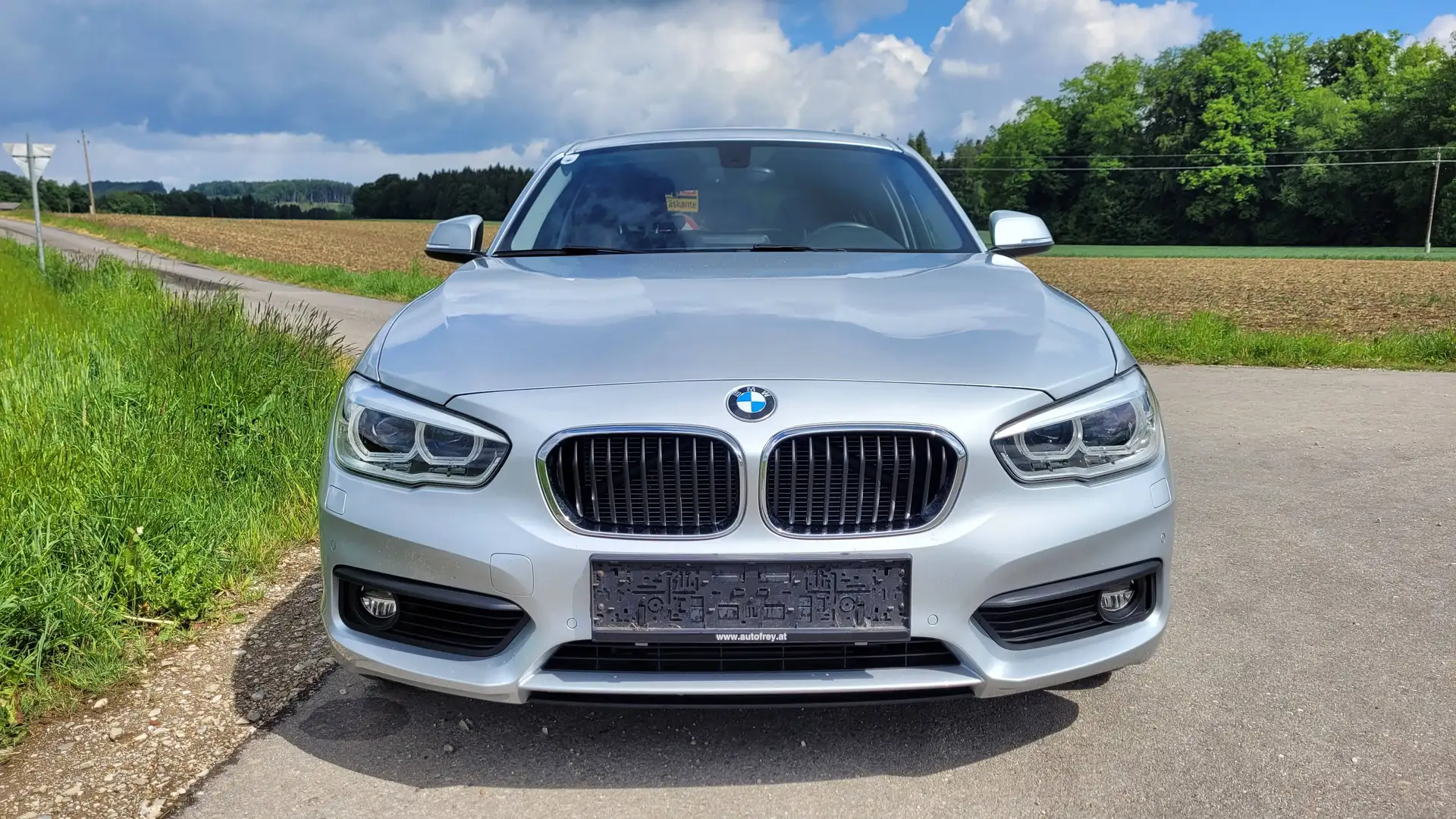 BMW 116 116i Advantage Advantage Silber - 1