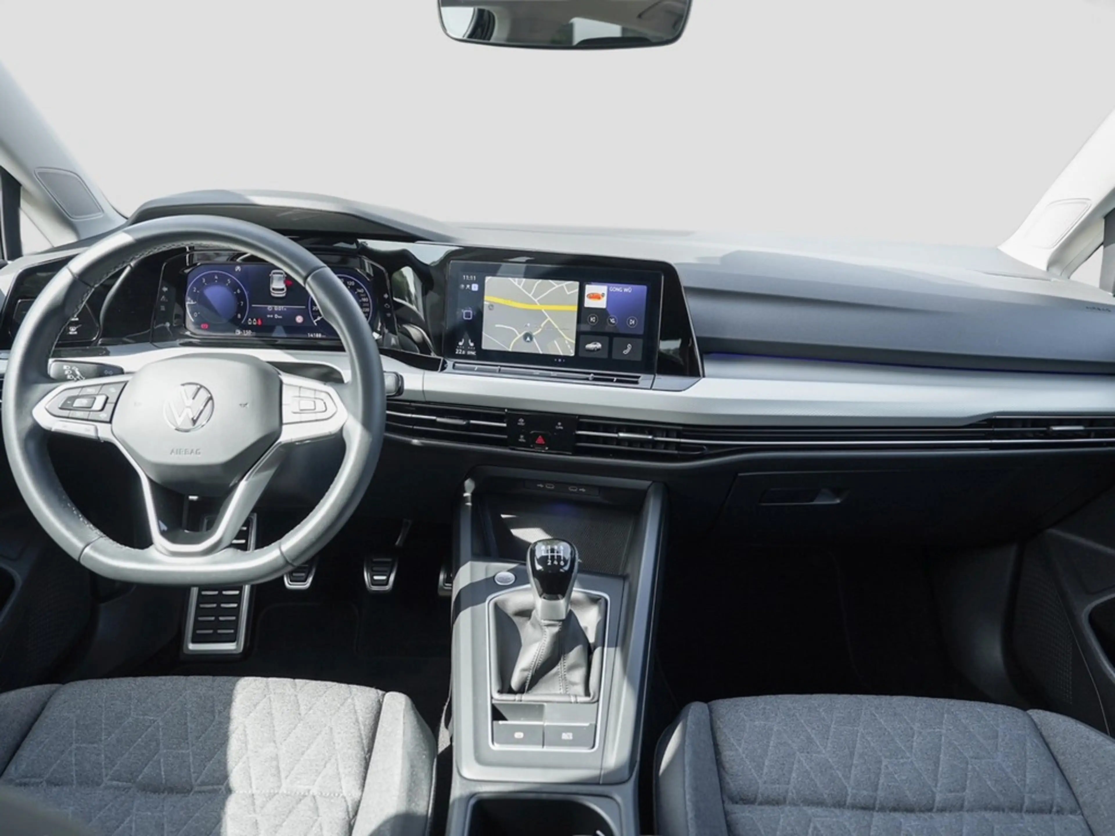 Volkswagen Golf 1.0 TSI MOVE *LED*Navi*Kamera*App-Con*Climatron... — photo 11
