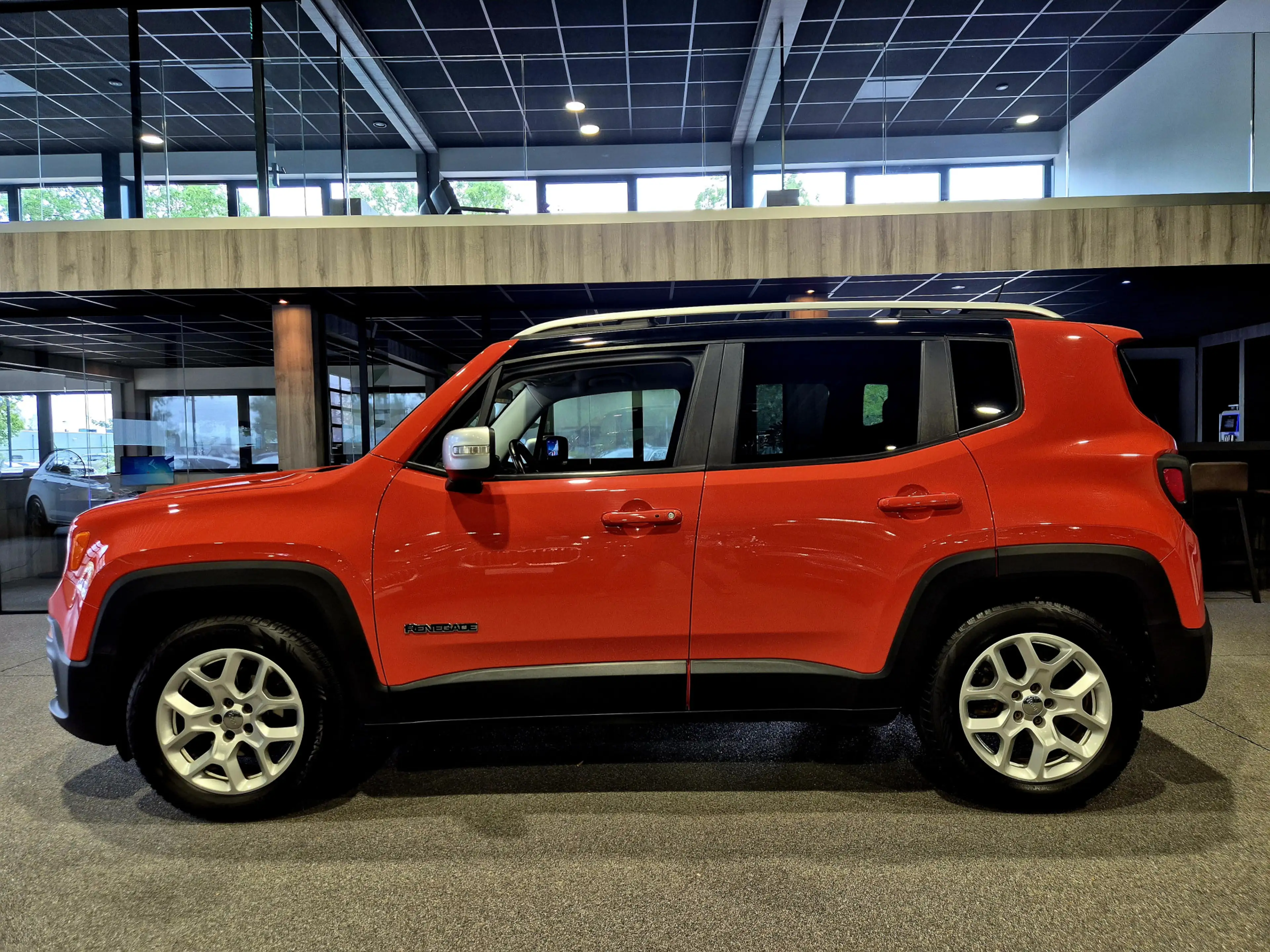 Jeep Renegade 1.4 MultiAir Opening Edition Navigatie | Volleder — photo 10