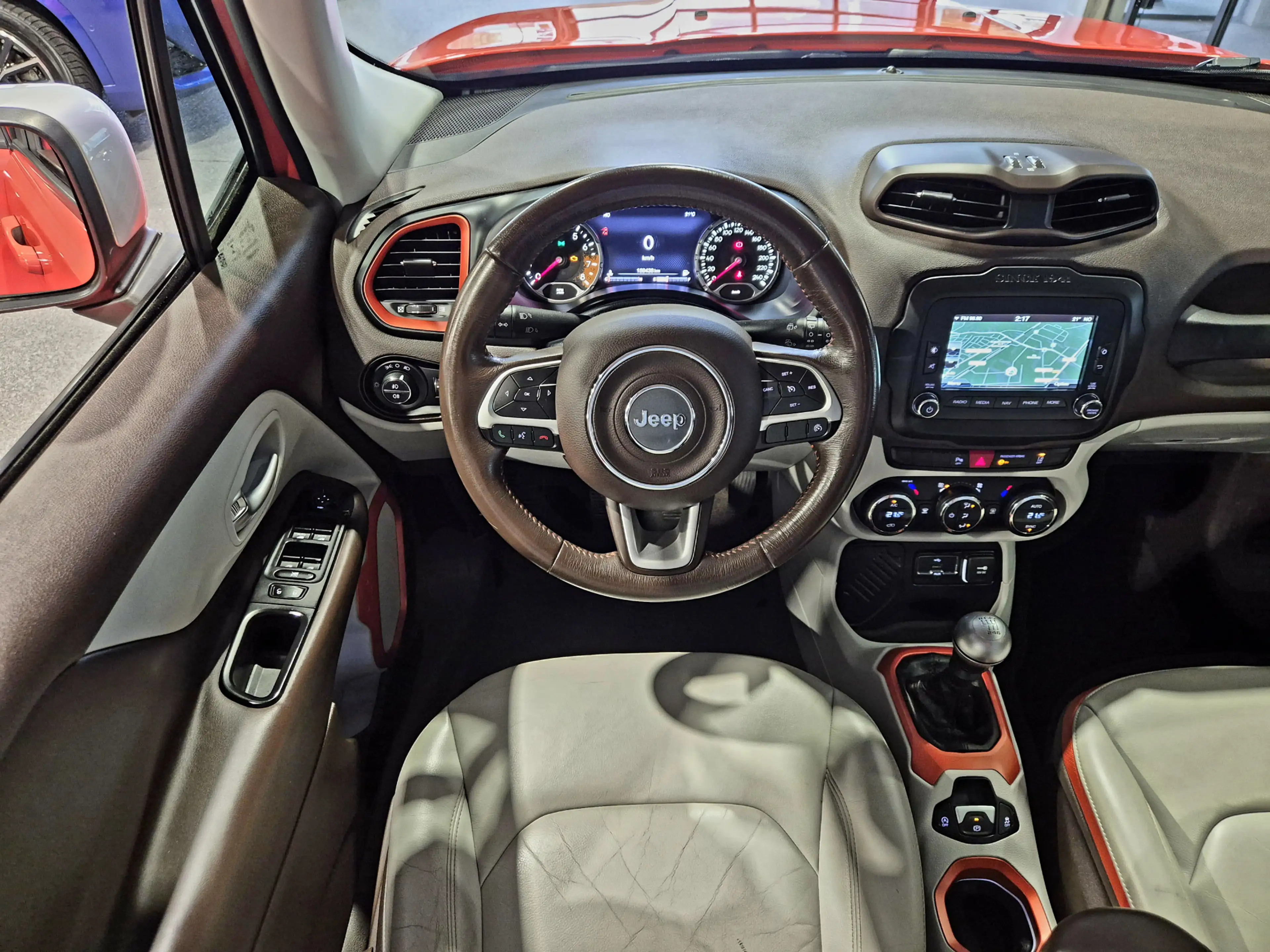 Jeep Renegade 1.4 MultiAir Opening Edition Navigatie | Volleder — photo 3