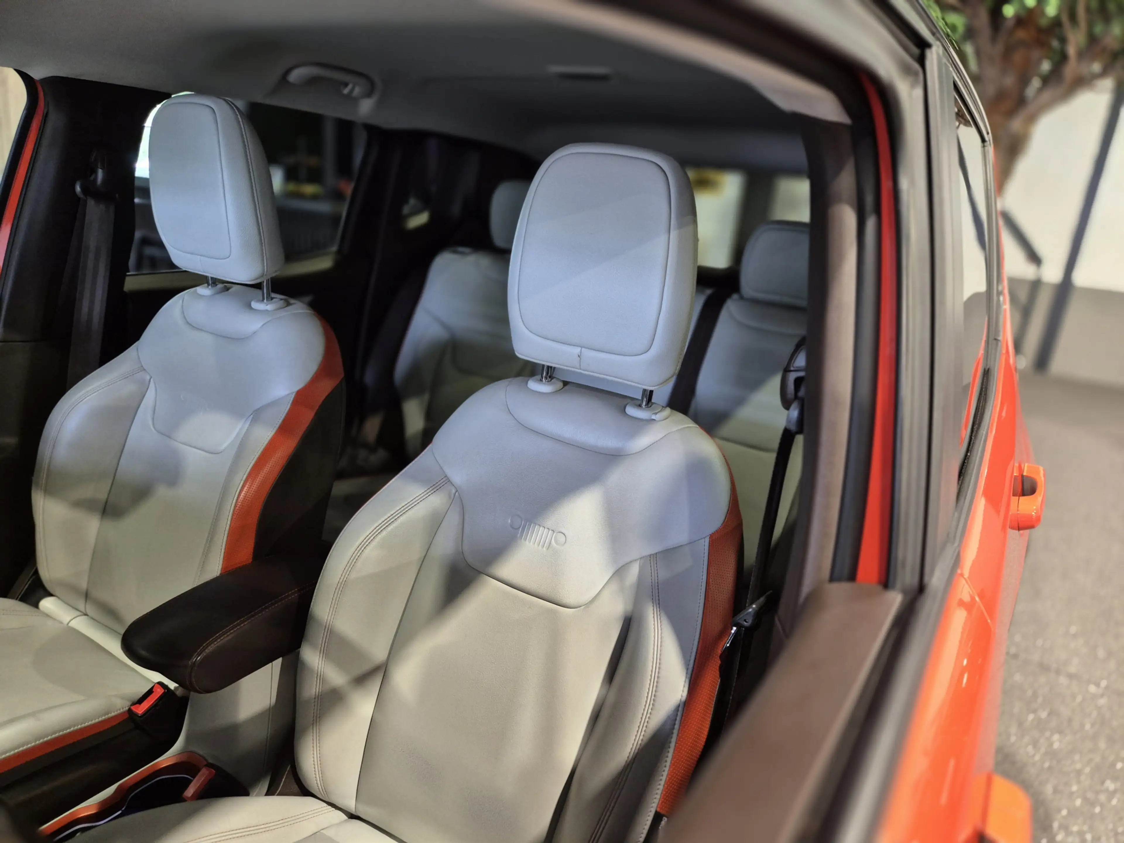 Jeep Renegade 1.4 MultiAir Opening Edition Navigatie | Volleder — photo 4