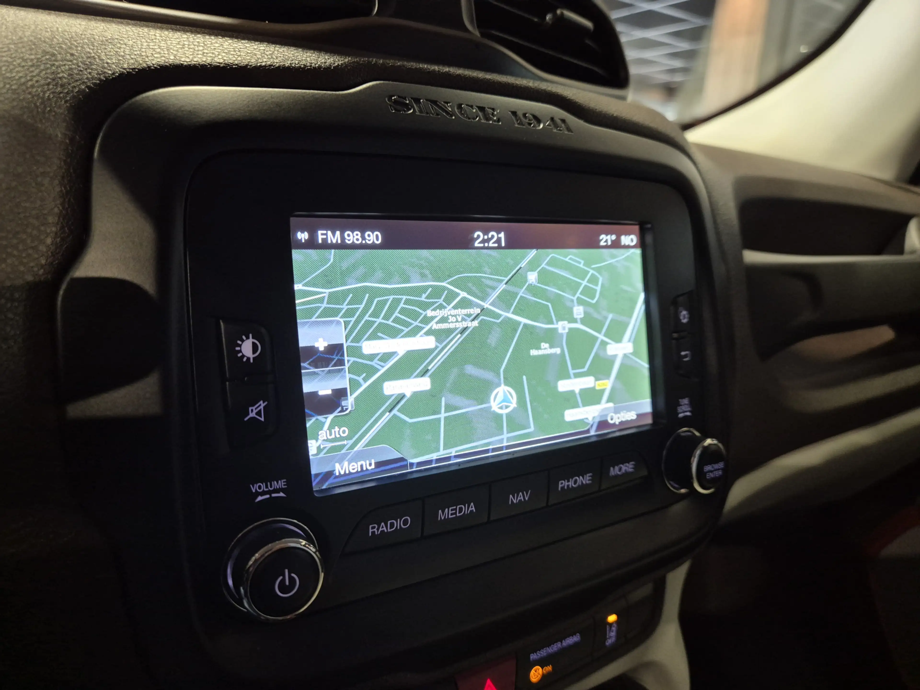 Jeep Renegade 1.4 MultiAir Opening Edition Navigatie | Volleder — photo 8