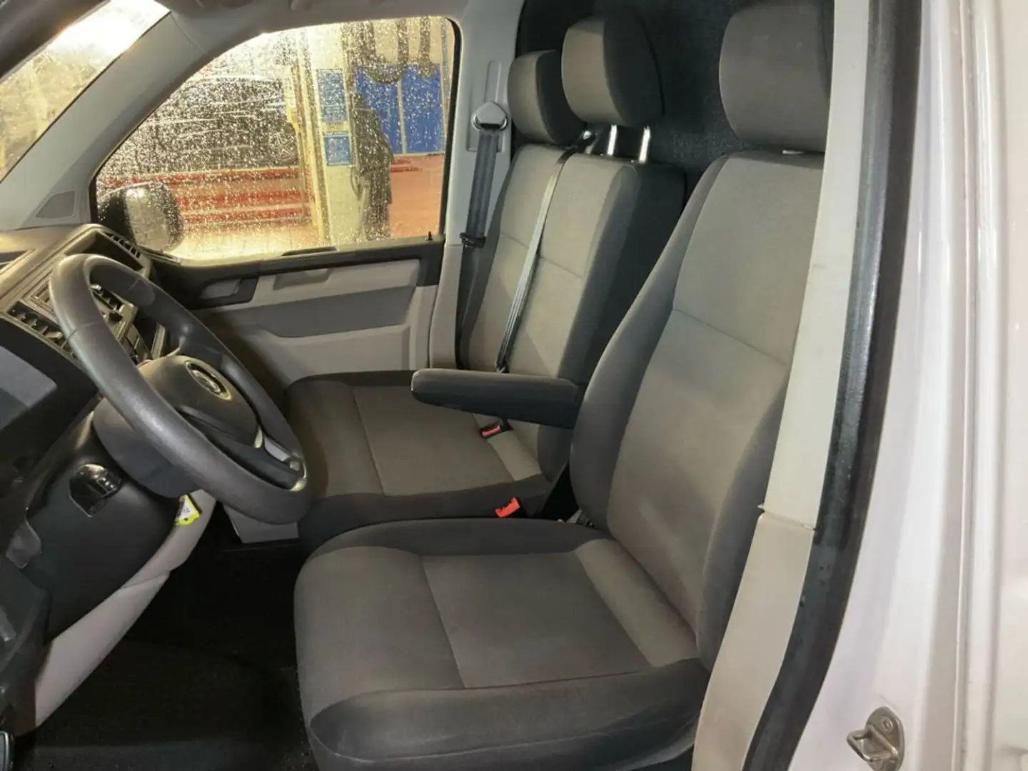 Volkswagen Transporter FOURGON L2H1 2.0 TDI 150 Weiß - 2