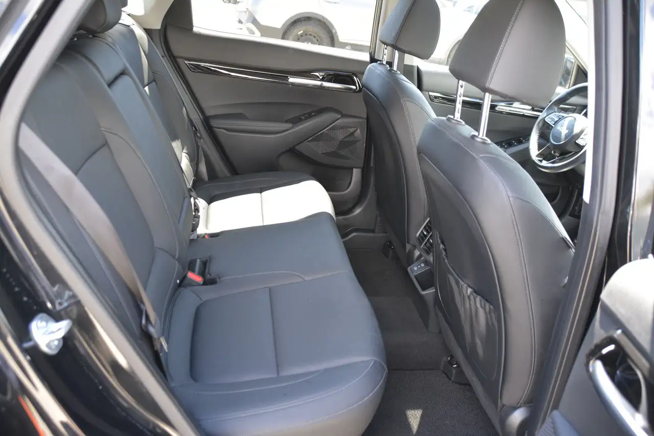 Kia Seltos снимка Kia Seltos