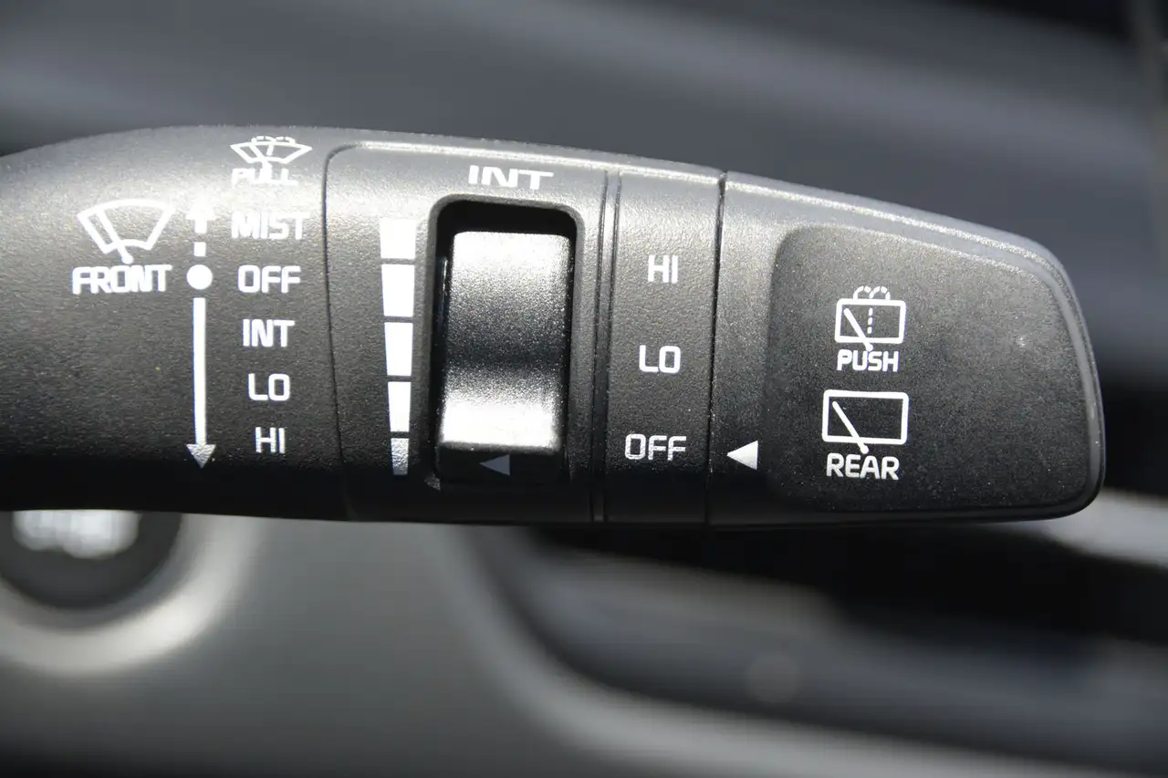 Kia Seltos снимка Kia Seltos
