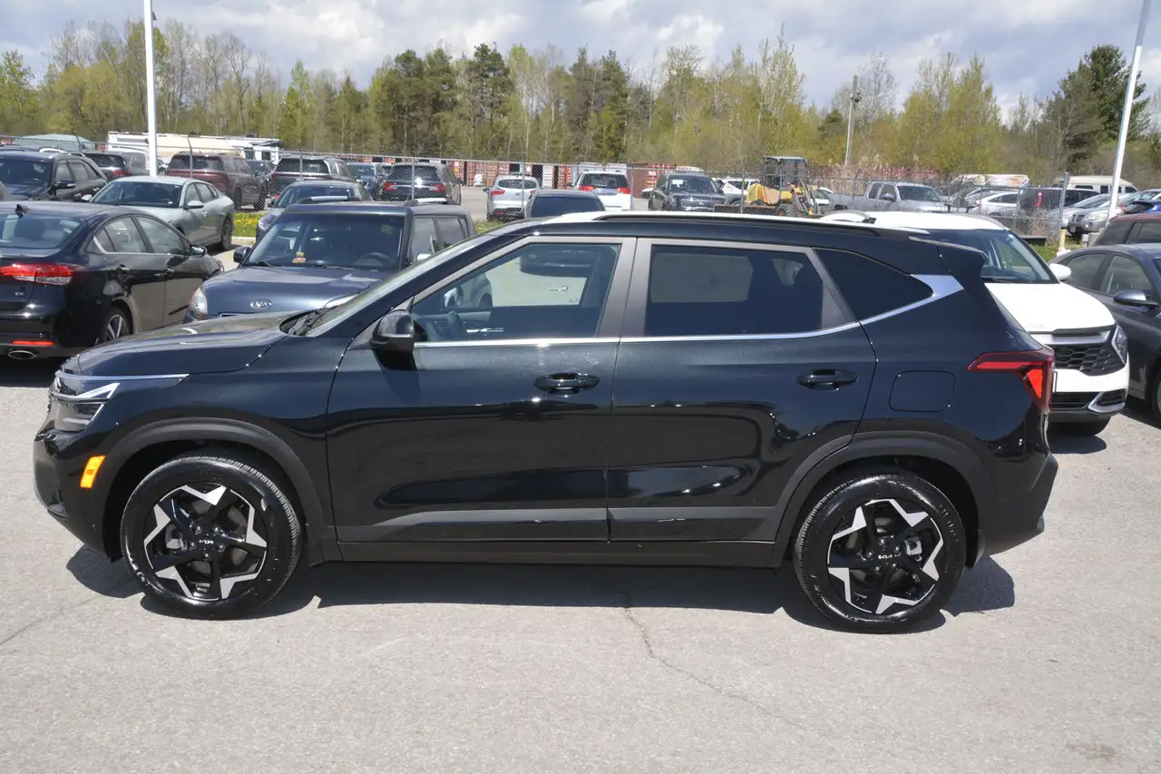 Kia Seltos снимка Kia Seltos