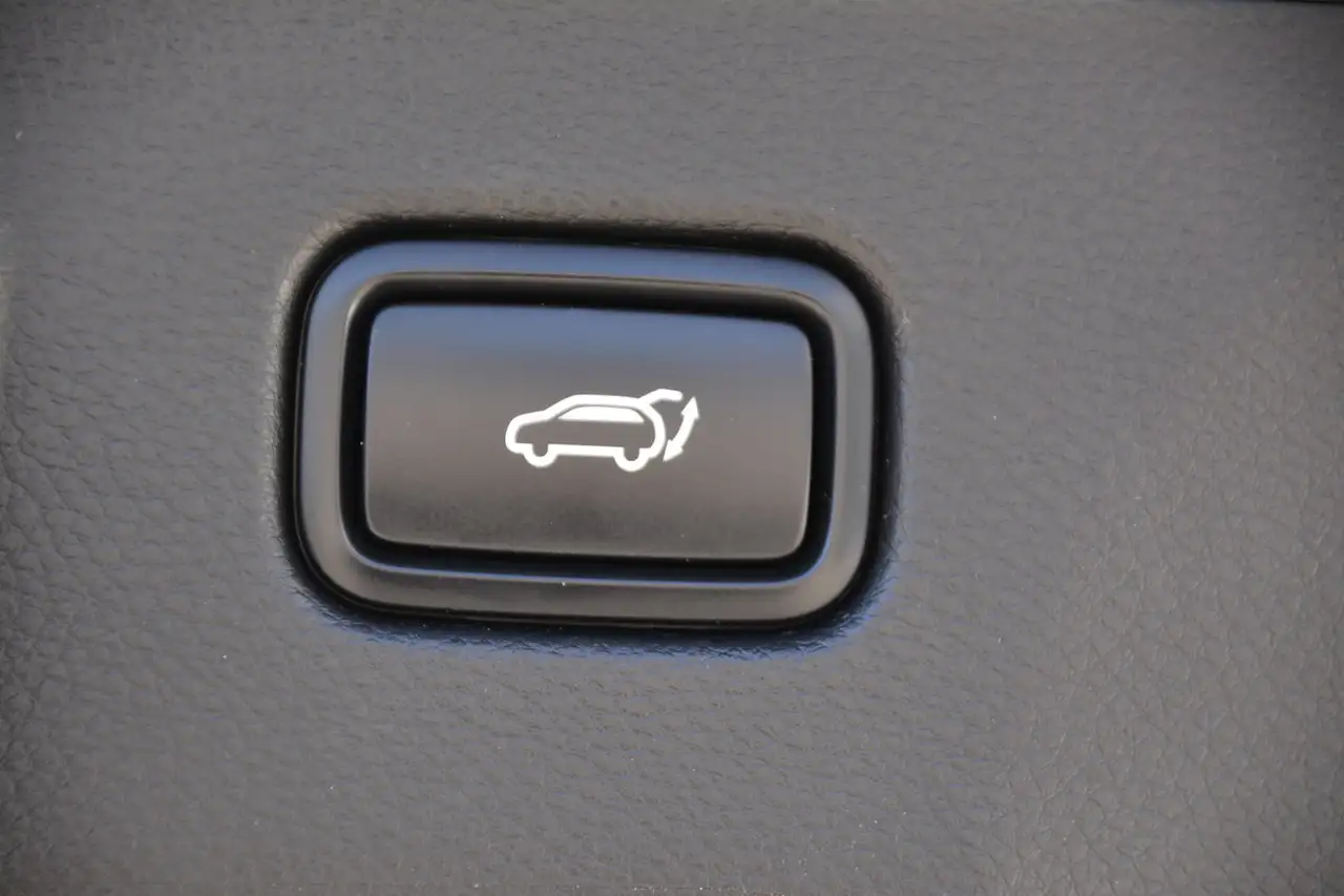 Kia Seltos снимка Kia Seltos