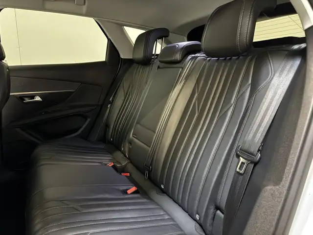 Peugeot 3008 view 10
