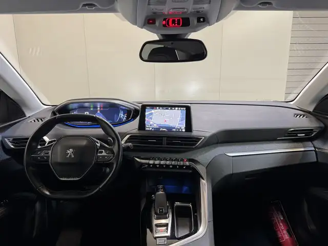 Peugeot 3008 view 11