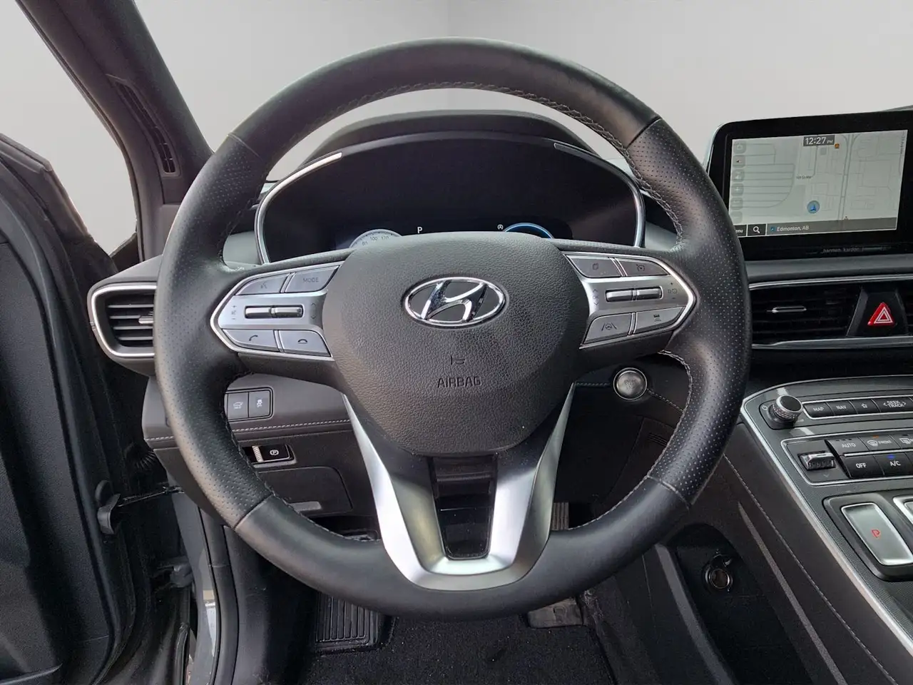 Hyundai SANTA FE снимка Hyundai SANTA FE