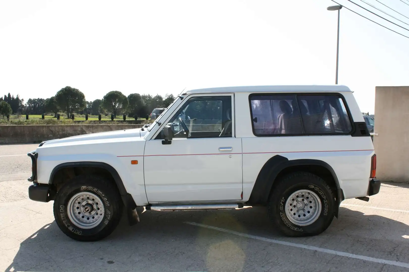 Nissan Patrol 2.8 TD 115CH LX 3P Gris - 2