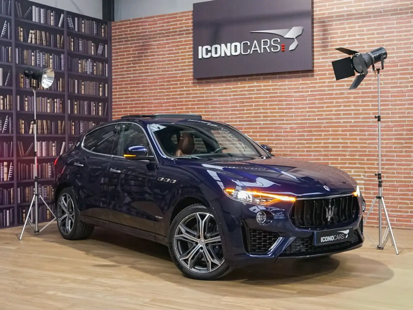 Maserati Levante V6 350 HP AWD GranSport Mauve - 1