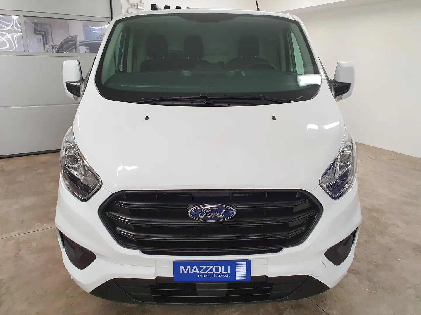 Ford Transit Custom 290 2.0 EcoBlue 130CV L2H1 Trend Automatico Blanc - 2