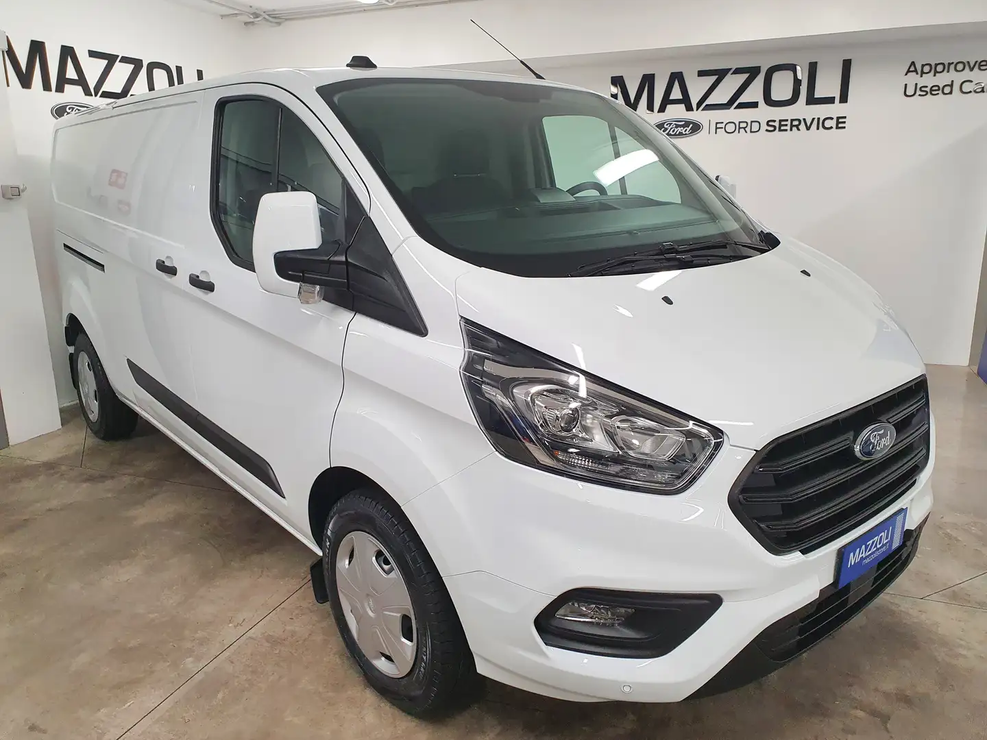 Ford Transit Custom 290 2.0 EcoBlue 130CV L2H1 Trend Automatico Blanc - 1