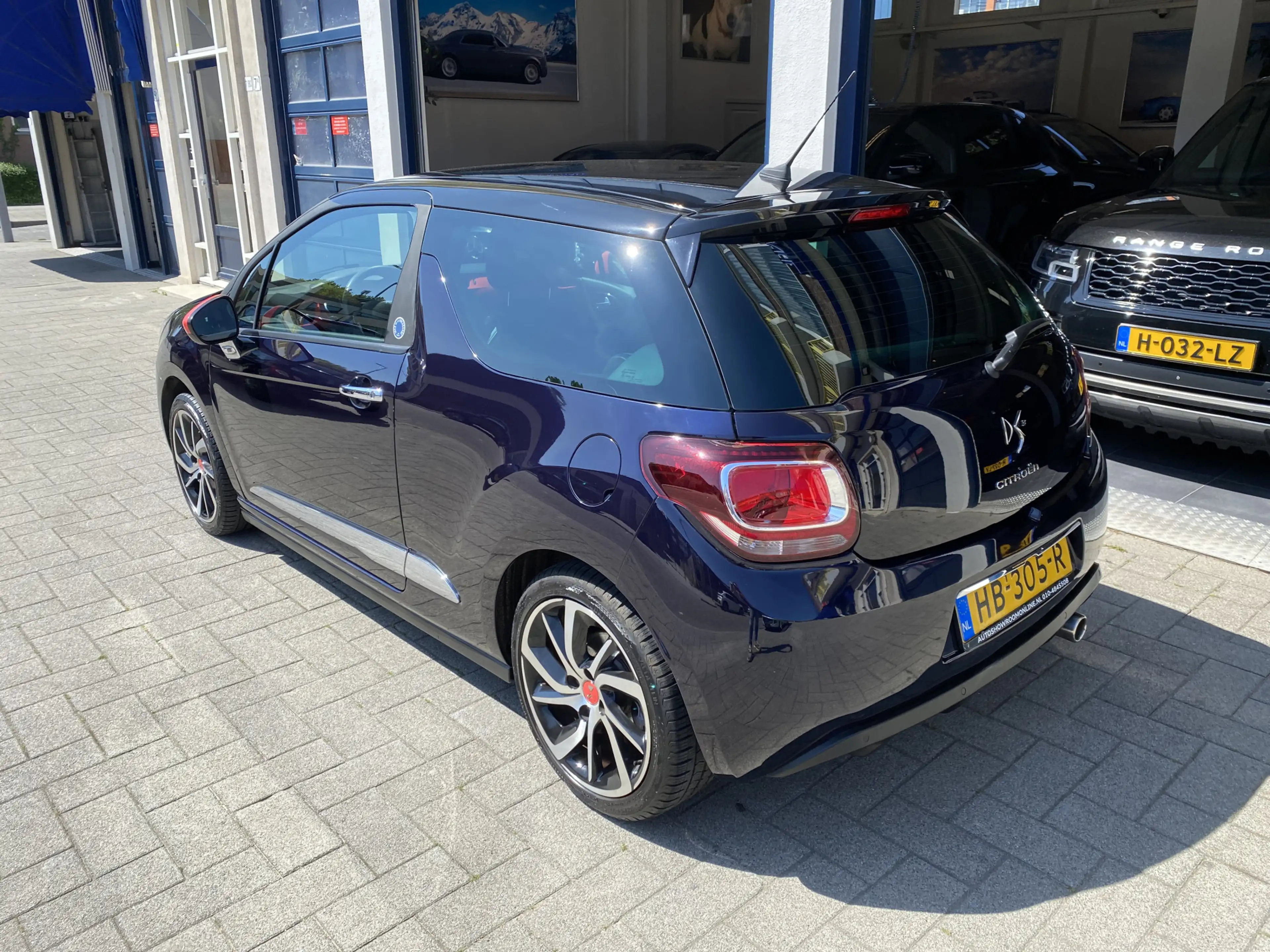 DS Automobiles DS 3 1.2 PureTech Inès de la Fressange NL AUTO/NIEUWSTA — photo 3