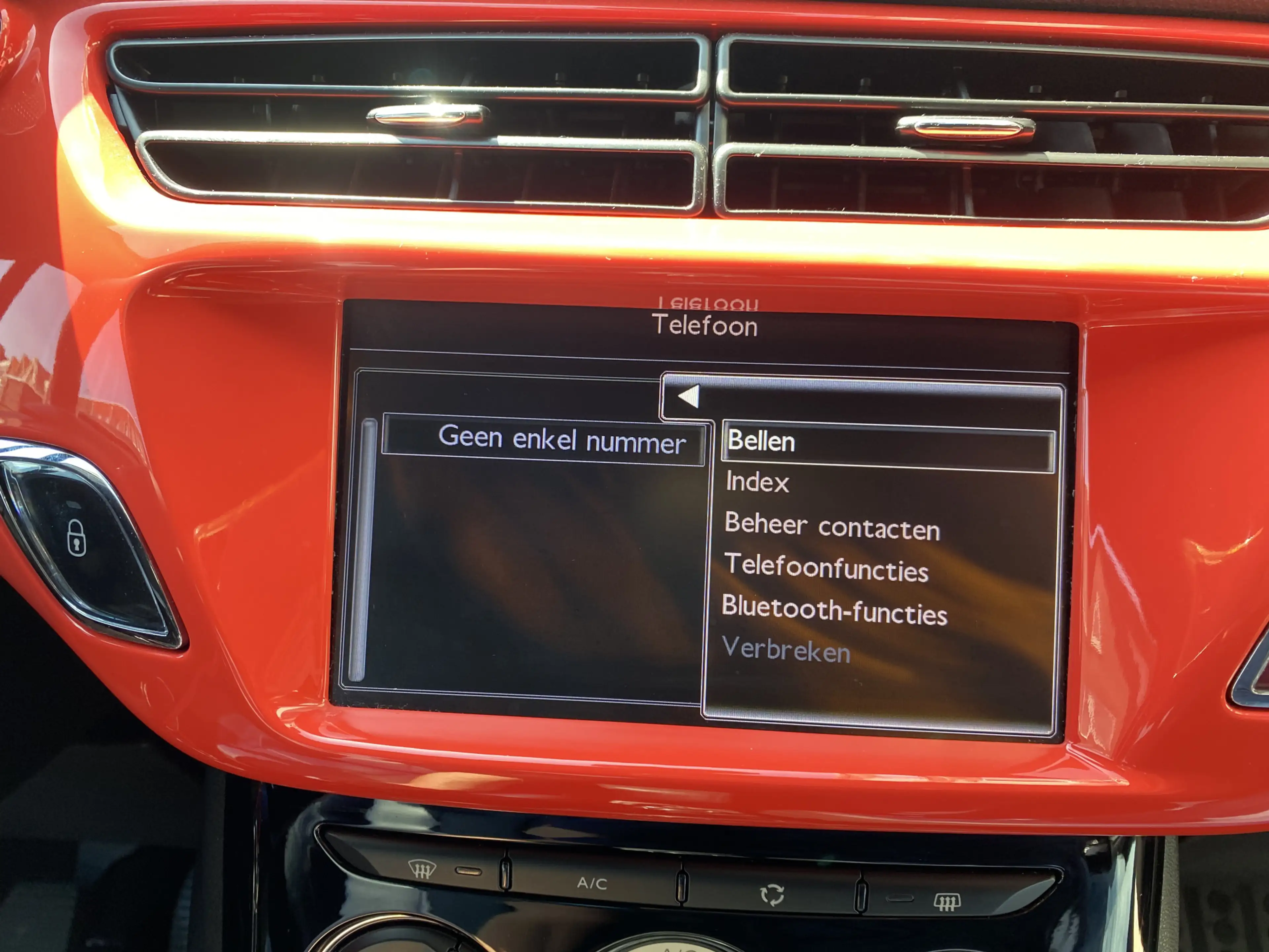 DS Automobiles DS 3 1.2 PureTech Inès de la Fressange NL AUTO/NIEUWSTA — photo 16