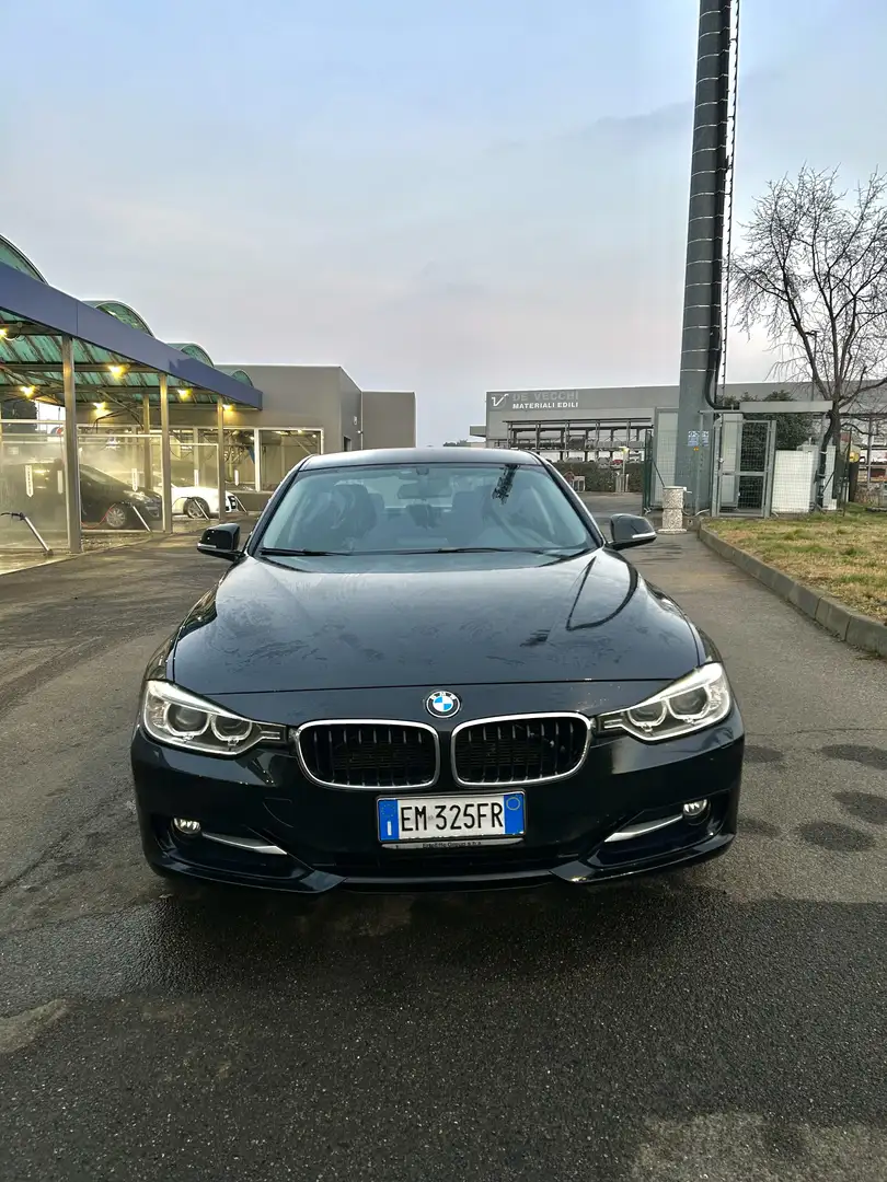 BMW 320 320d Ms Sport-Aut. Sport Line - 2