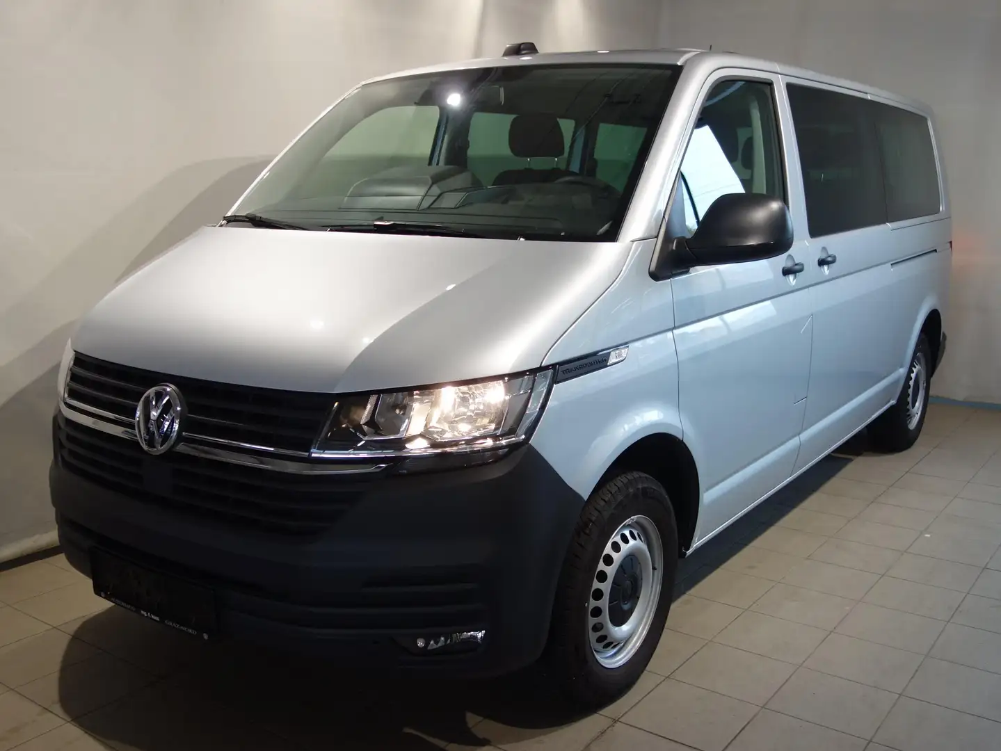 Volkswagen T6.1 Kombi LR TDI Grau - 1