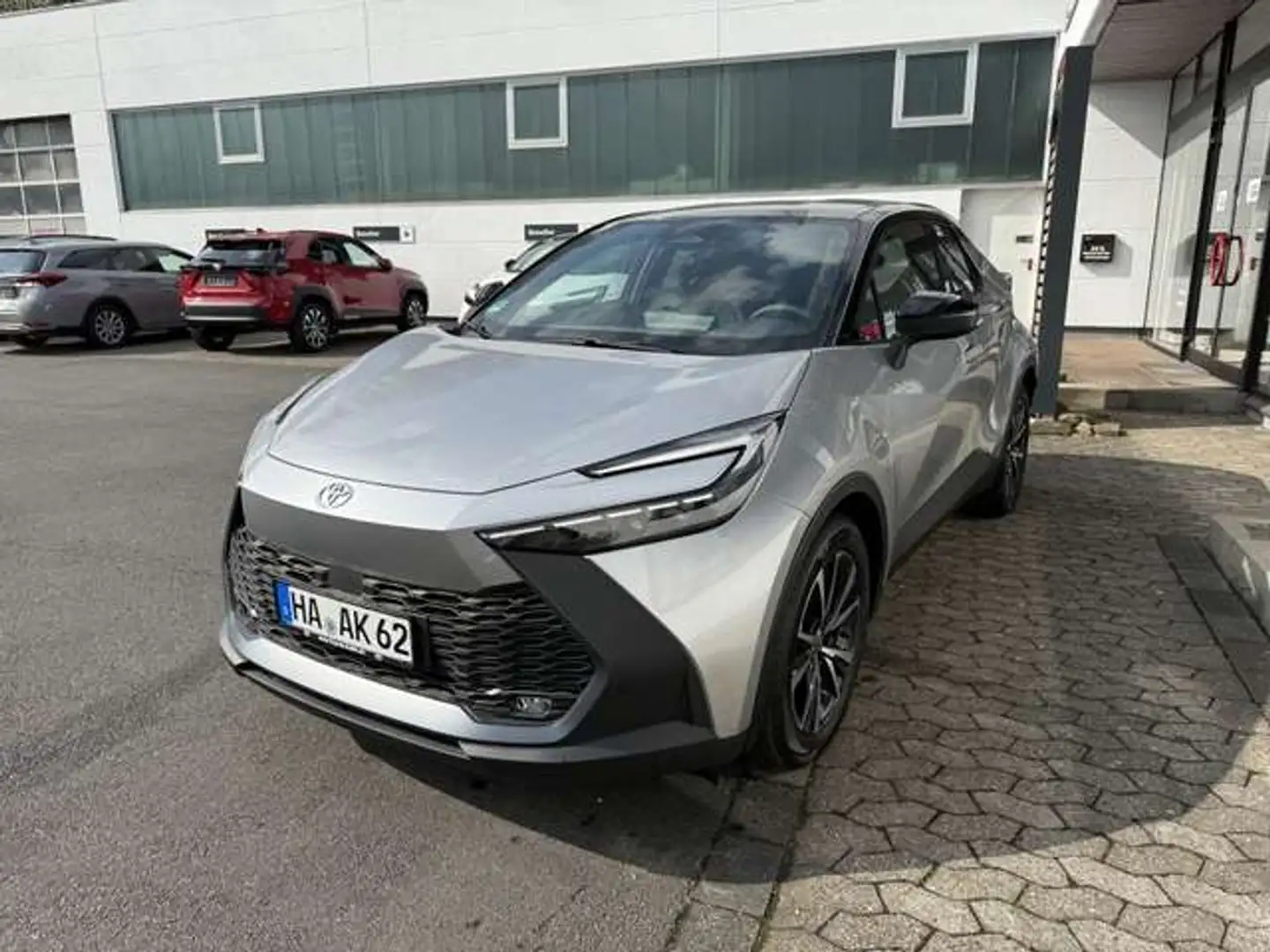Toyota C-HR 2.0 Hybrid Teamplayer Silber - 2