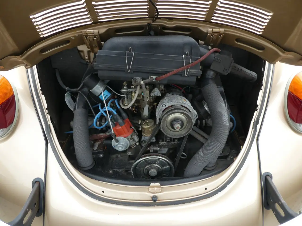 Volkswagen Käfer Cabriolet 1303 Orig 40´km aus Wolfsburg, foto 6