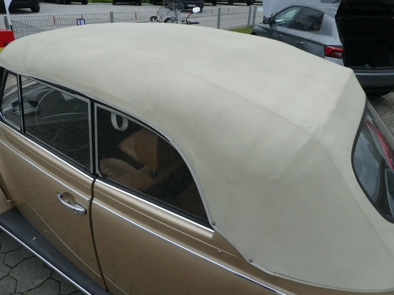 Volkswagen Käfer Cabriolet 1303 Orig 40´km aus Wolfsburg, foto 10