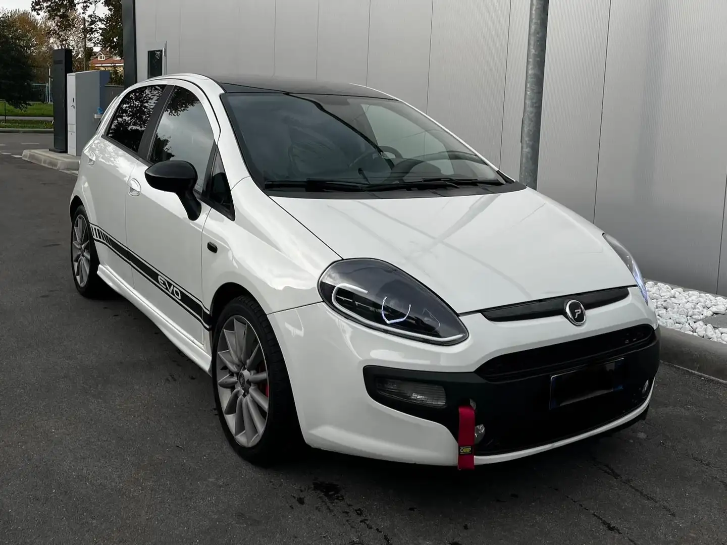 Fiat Punto Evo Punto III 2009 Evo 5p 1.4 m-air turbo Sport s Blanco - 2