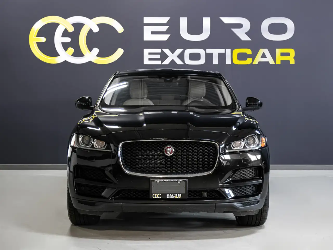 Jaguar F-Pace снимка Jaguar F-Pace