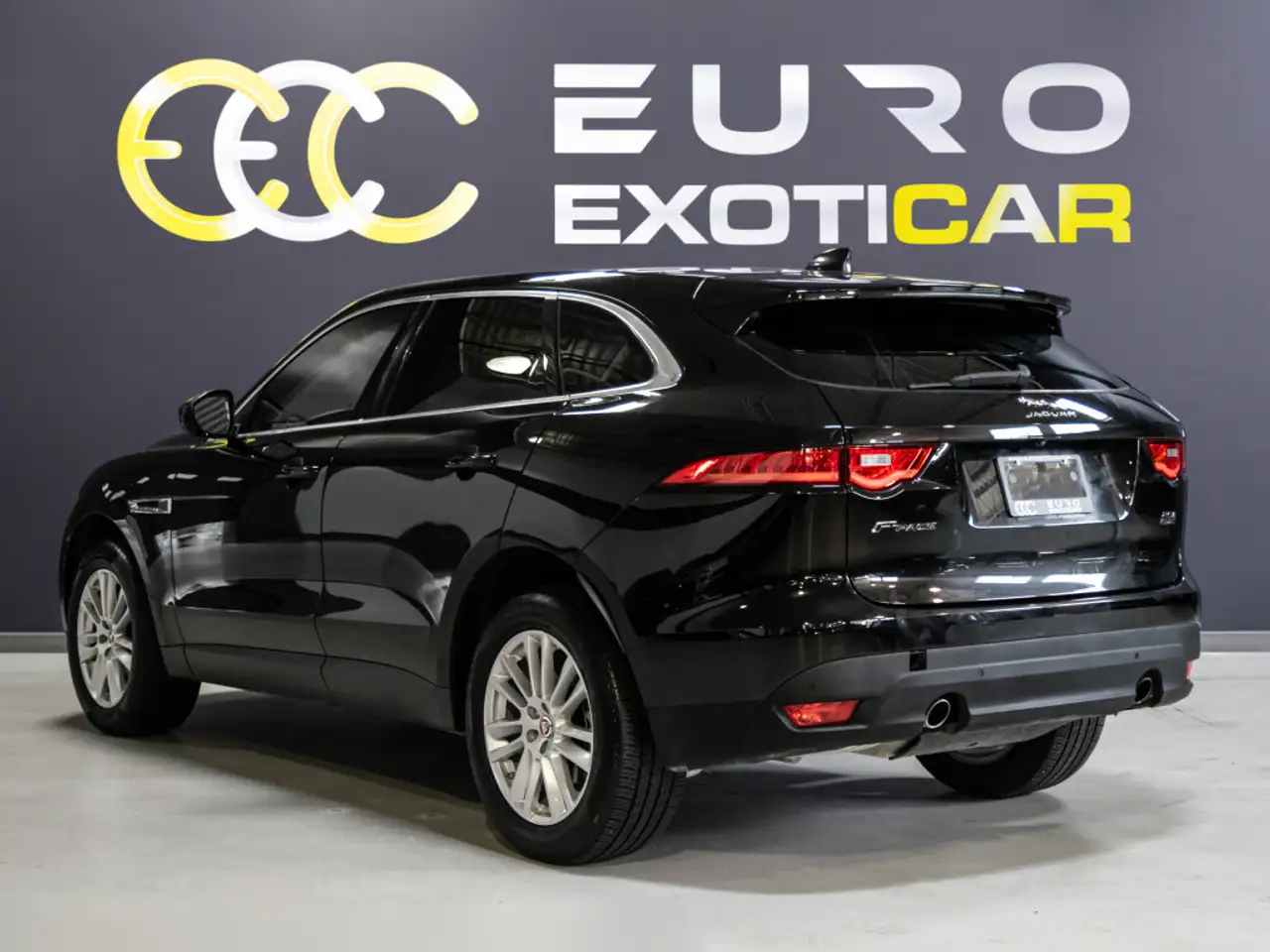 Jaguar F-Pace снимка Jaguar F-Pace