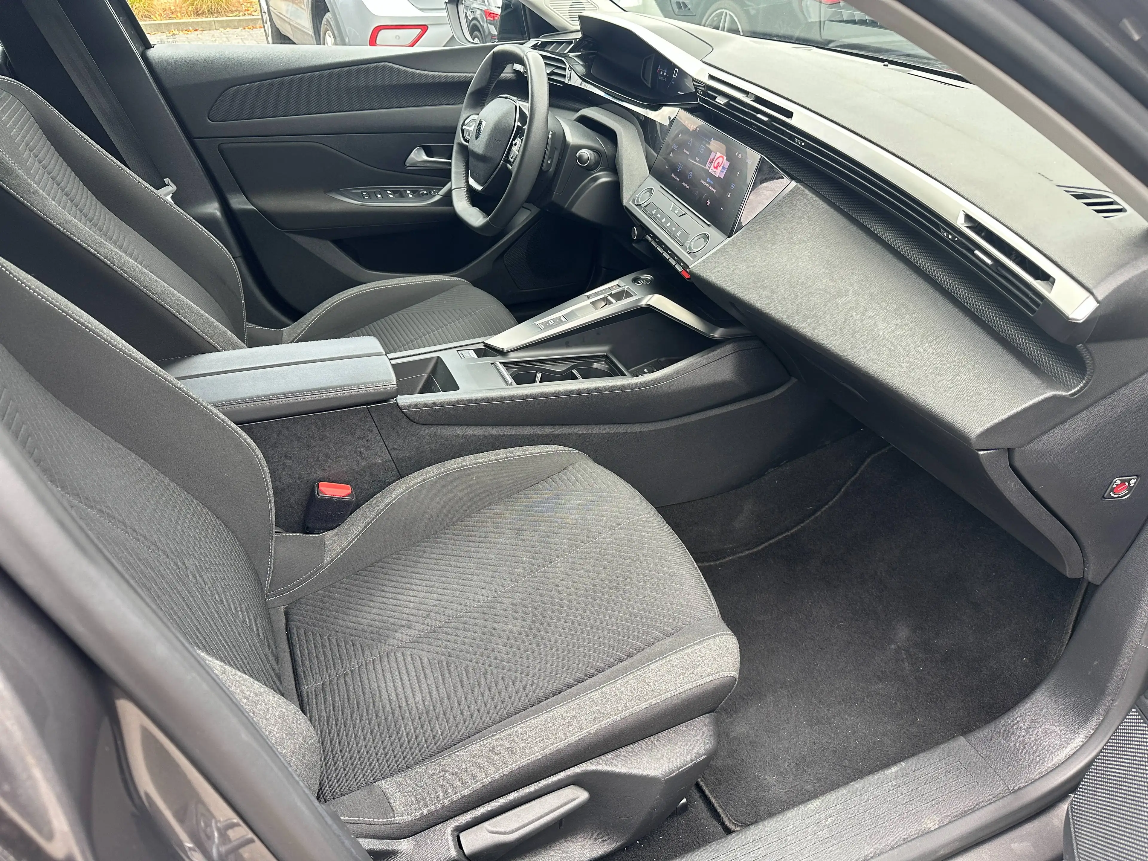 Peugeot 308 break, 1.2 benzine AUTOMAAT, Carplay-Android — photo 8