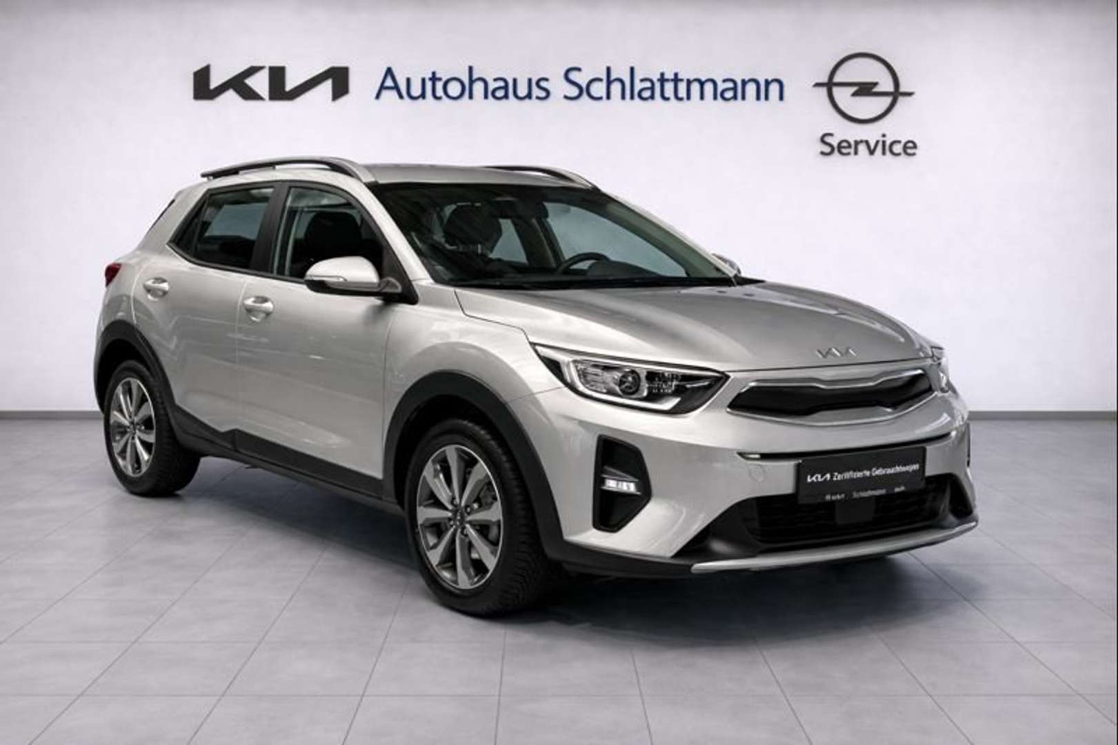 Kia Stonic nuo 315 €/ mėn Benzinas 2024m. Kita Mechaninė